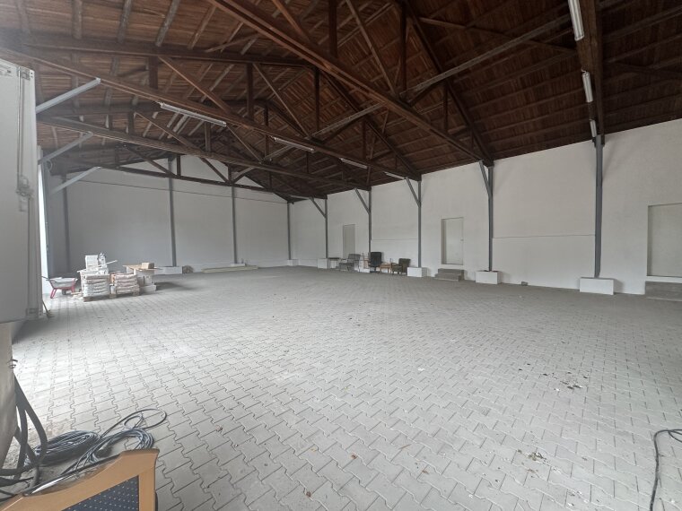 Foto Halle Innen