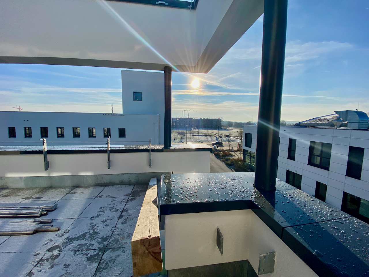 PENTHOUSEWOHNUNG mit 4 Zimmern und großer Sonnenterrasse am Hubland! Baujahr 2022!