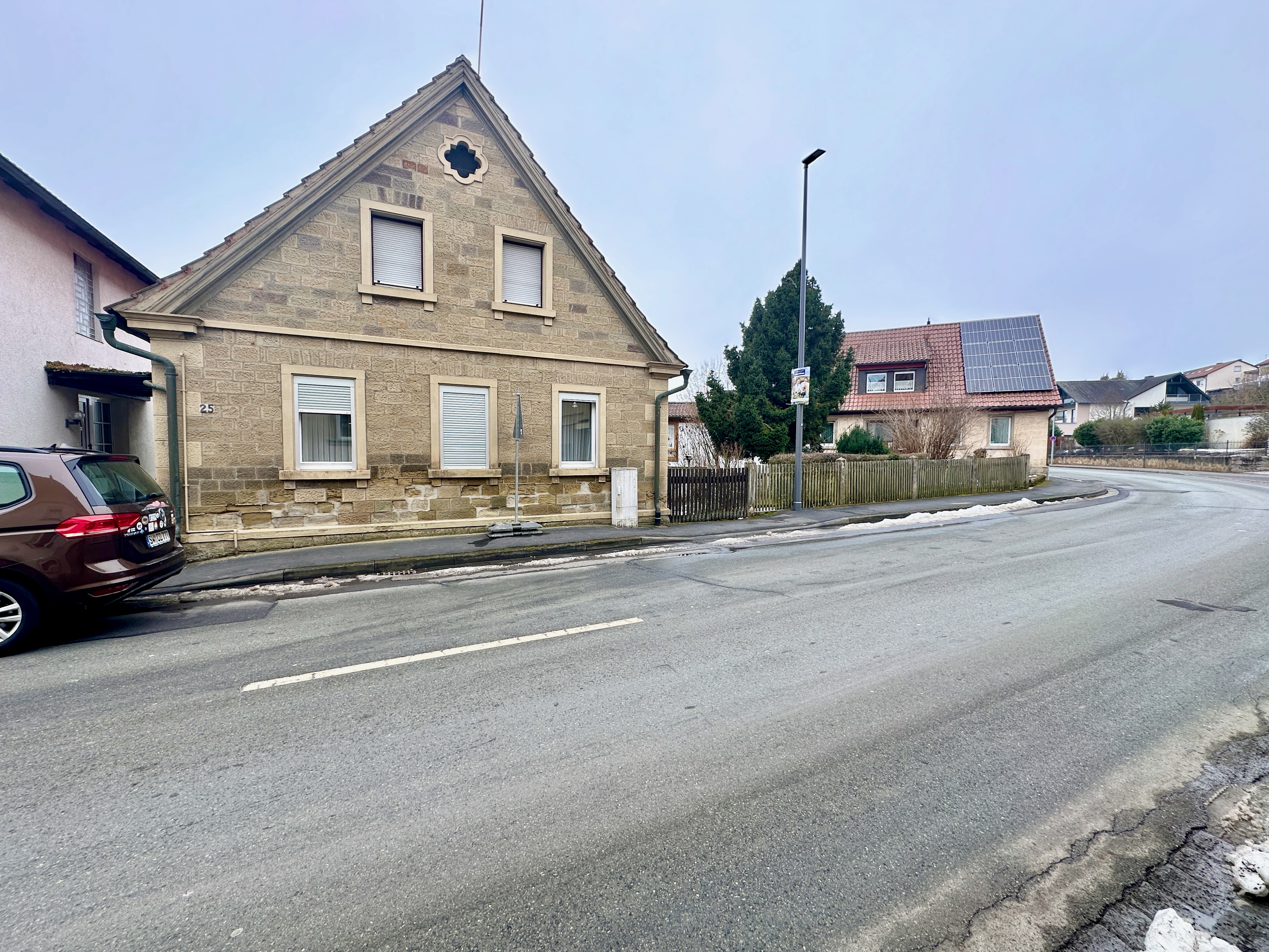 NEU im Angebot: Provisionsfrei für den Käufer - Einfamilienwohnhaus in Werneck!