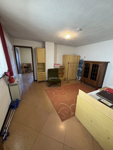 Durchgangszimmer OG