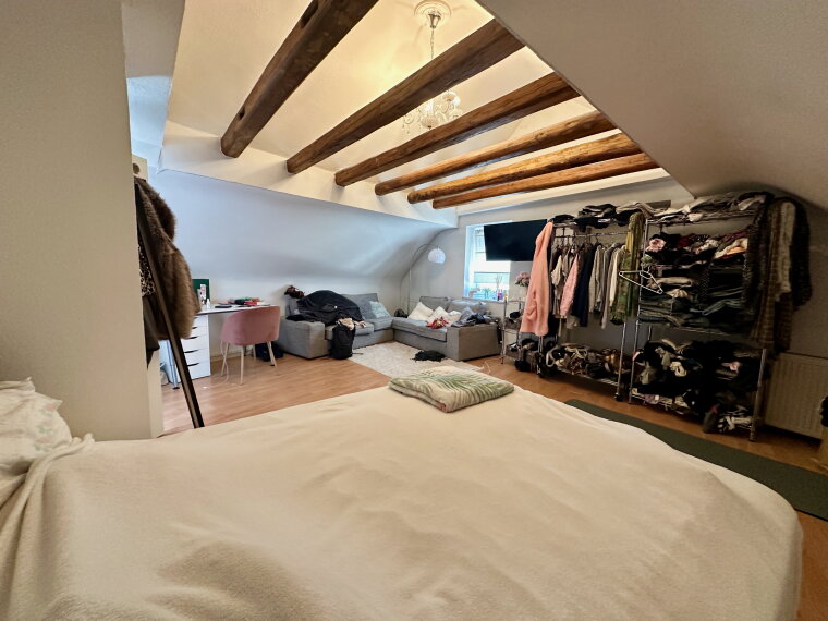 Schlafzimmer DG